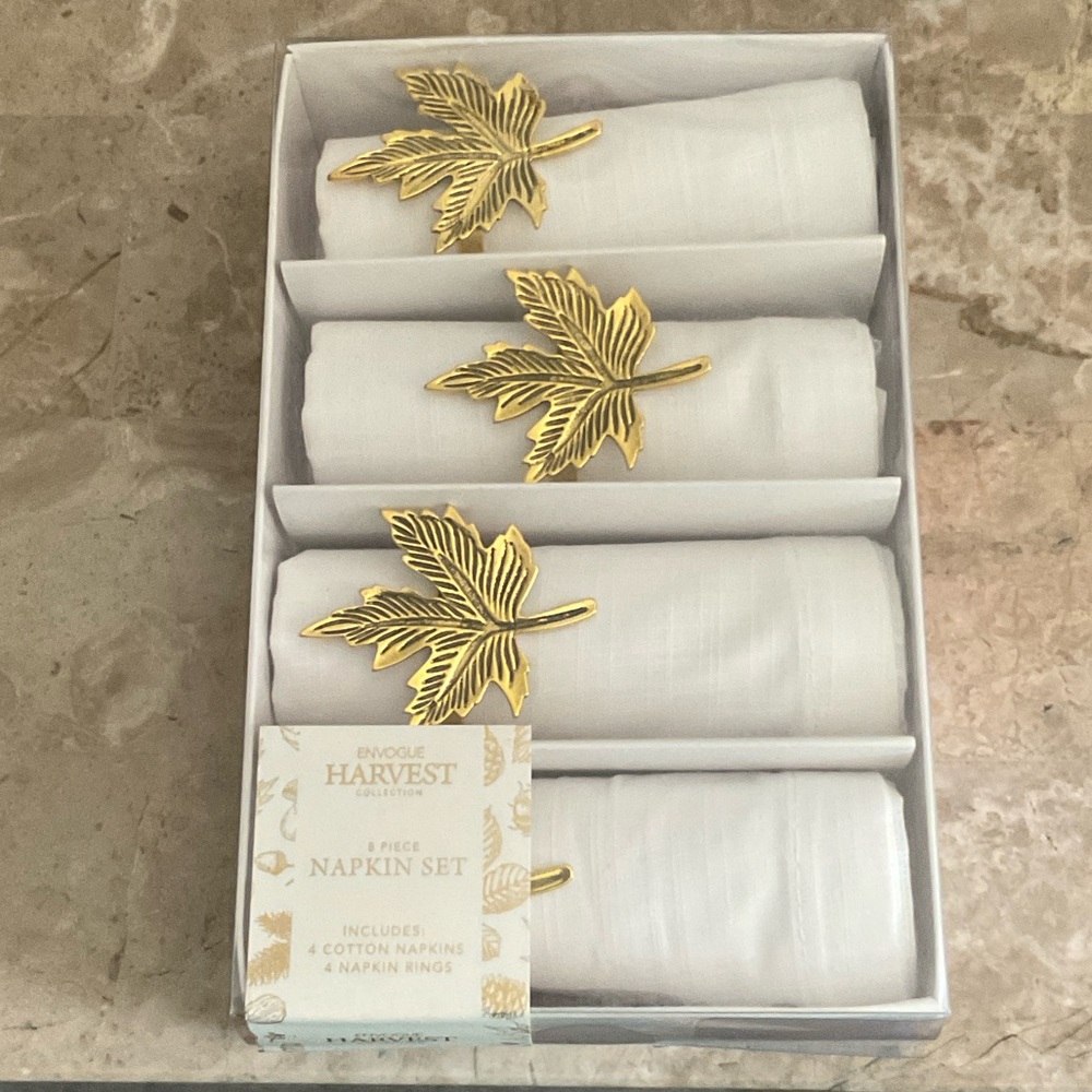 Gold Leaf Napkin Rings & Napkins Set